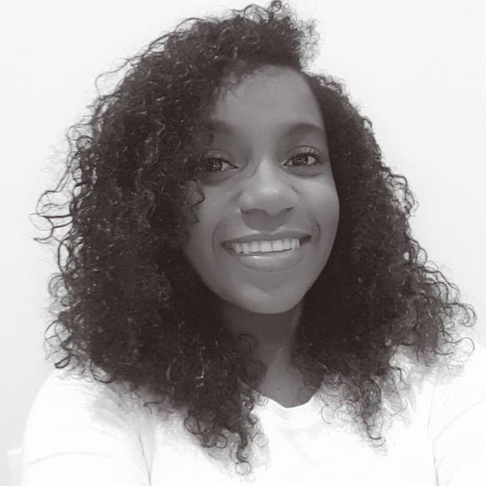 Meet your Posher, Karima